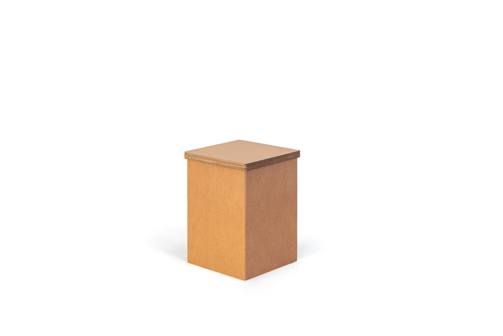 Tabouret en carton ORTLER