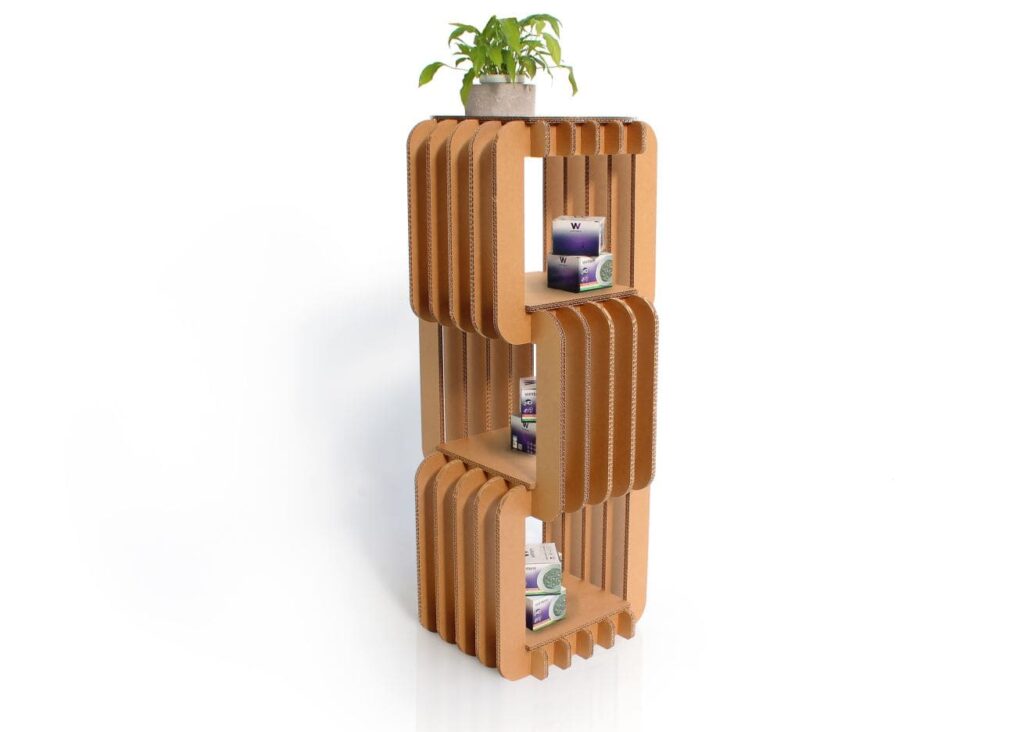 Présentoir en carton design avec étagères modulables et plateau supérieur pour rangement d'articles professionnels, idéal pour les espaces de bureau ou salons événementiels - Le Meuble en Carton une marque du groupe Natur Design