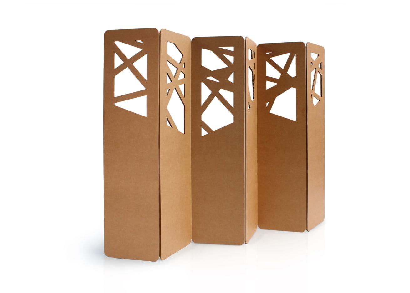 Paravents ajourés en carton écologique pour espaces professionnels et événements, idéaux pour séparer des zones dans les bureaux, salles de pause ou stands événementiels en scénographie - Le Meuble en Carton une marque du groupe Natur Design